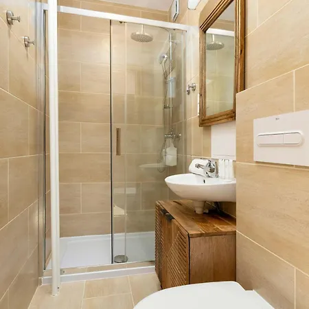 Beige And Grey In With Balcony Close To The By Renters גדנסק