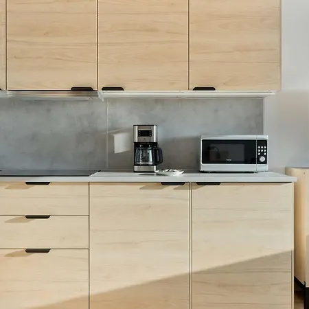 דירה Beige And Grey In With Balcony Close To The By Renters גדנסק